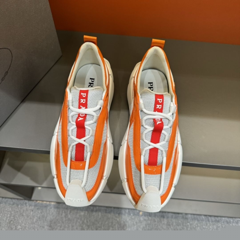 Pra*a casual shoes